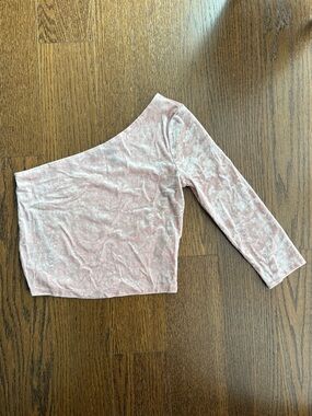 Forever 21 Dusty Pink Velvet One-Shoulder Crop Top